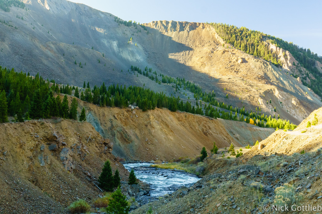 The landslide. This photo does not do justice to the scale of this event. There's a visitor center built on top of some landslide debris on river right a few hundred feet above the current river level and a plaque on a boulder even higher than the visitor center. The landslide filled in the river and then climbed up the opposite bank.