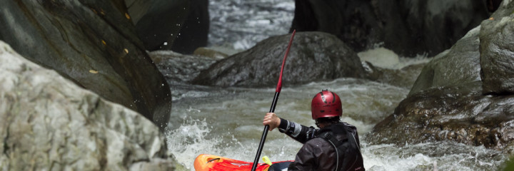 Tom Neilson paddles into the heart of the gorge.